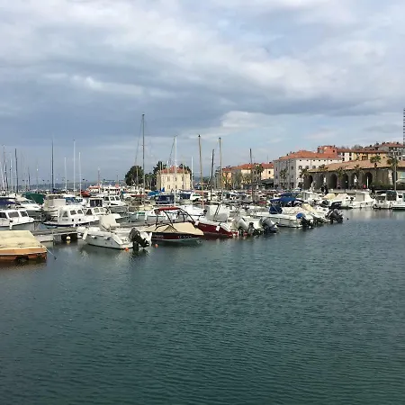 Costa Lunga